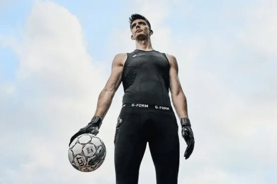 サッカー ゴールキーパー用 プロテクター付きタイツ（SmartFlexパッド／コンプレッション）｜GK Pro Impact Tight｜G-FORM