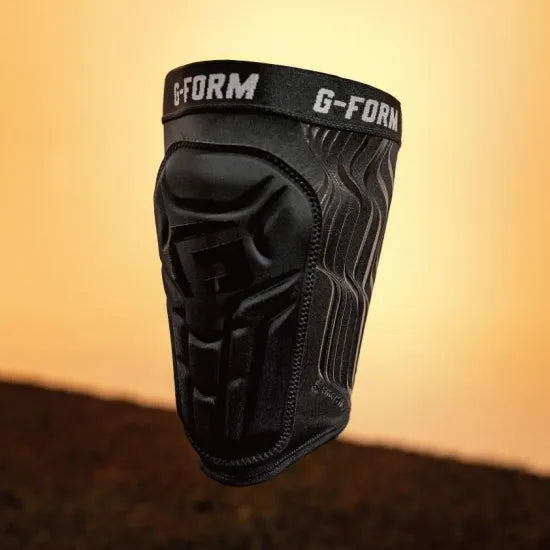 サッカー・BMX用 シンガード 一体型コンプレッション NOCSAE認証 レガース 脛当て｜V2 Shin Guard｜G-FORM